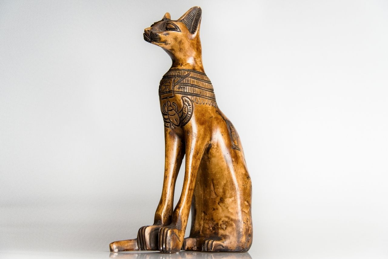 Bastet come statua di gatto