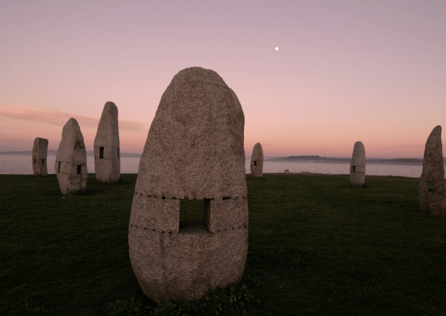 Monumenti per il dio celtico Cú Chulainn