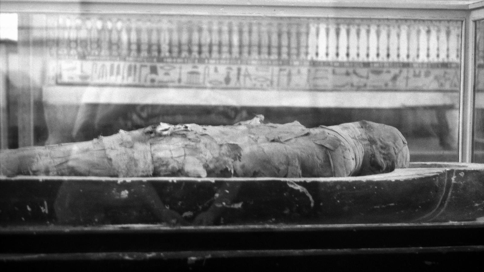 Perché gli Egizi mummificavano i loro morti: religione e aldilà