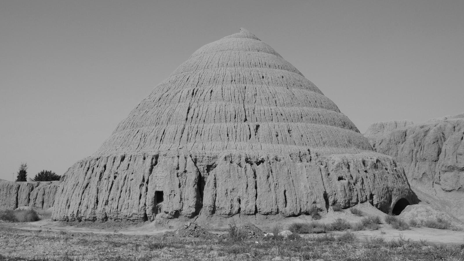 Antico Yakhchal a Kashan Iran