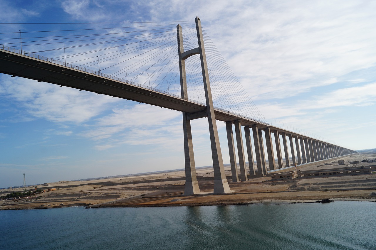 Ponte sul Canale di Suez
