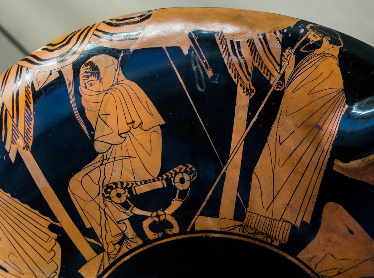 Briseide seduta su una sedia - ritratto della principessa prigioniera dell’Iliade