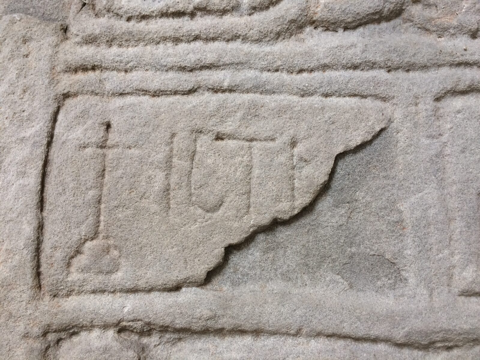 Illtud, cugino di re Artù