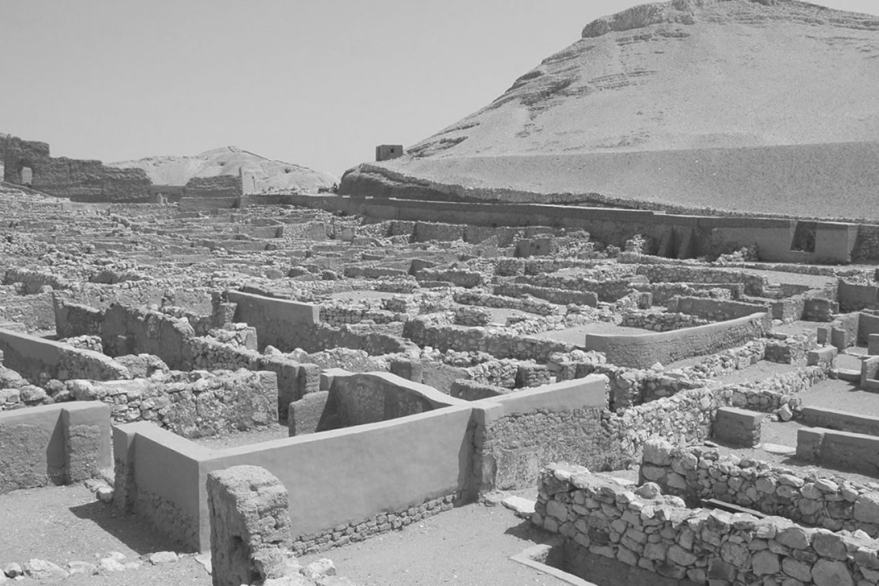 Resti di Uruk la prima città della Mesopotamia