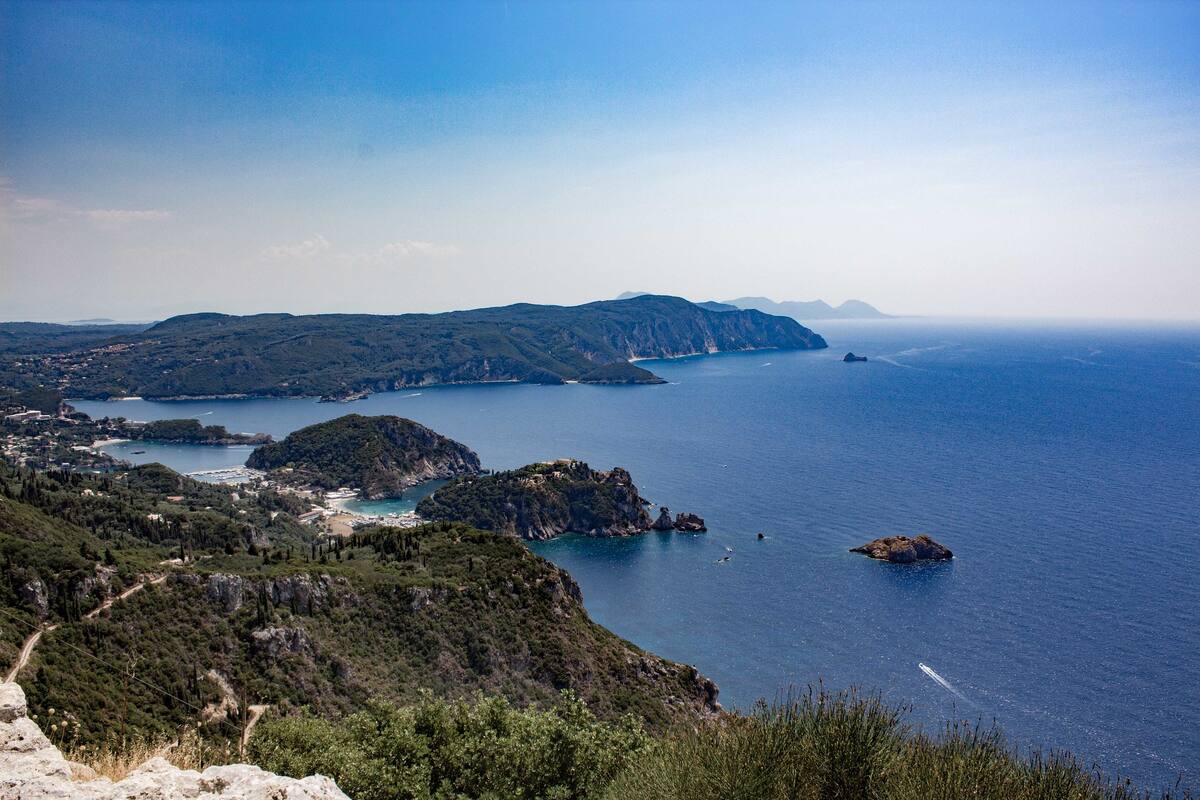 Vista di Corfù, la probabile isola di Scheria